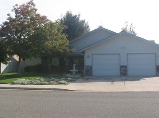 2291 W Garden Ave, Porterville, CA 93257