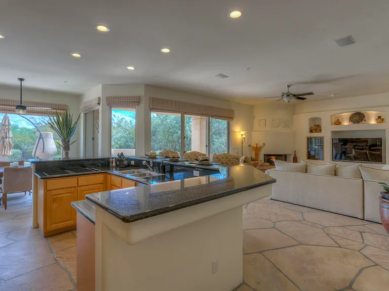34125 N Boulders Pkwy — Photo 13