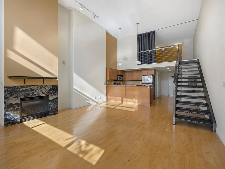 2900 22nd St #2 — Photo 7