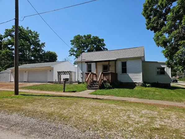 203 W North 7th St, Shelbyville, IL 62565