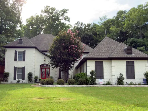 10138 Gillespie Oak Dr, Lakeland, TN 38002