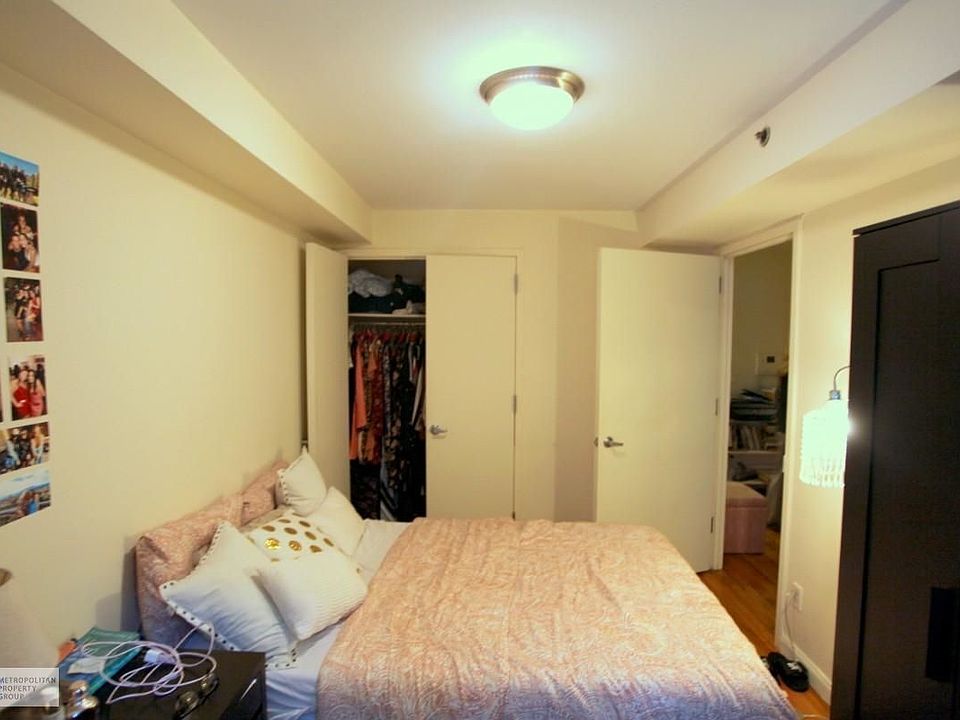 1st image of 56 Saint Marks Pl #D