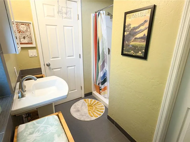 2215 Alvarado Ln — Photo 16