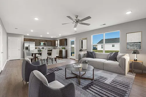 344 Pageant Dr Photo 1