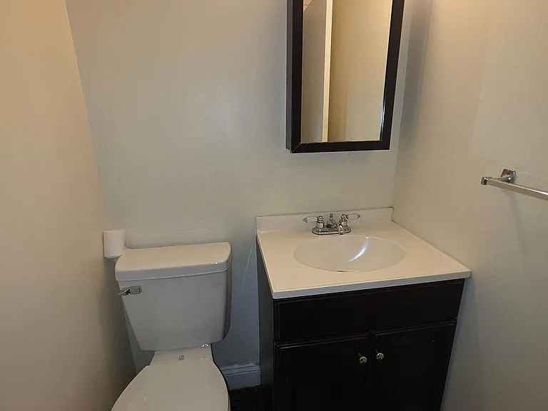5407 Fallriver Row Ct — Photo 32