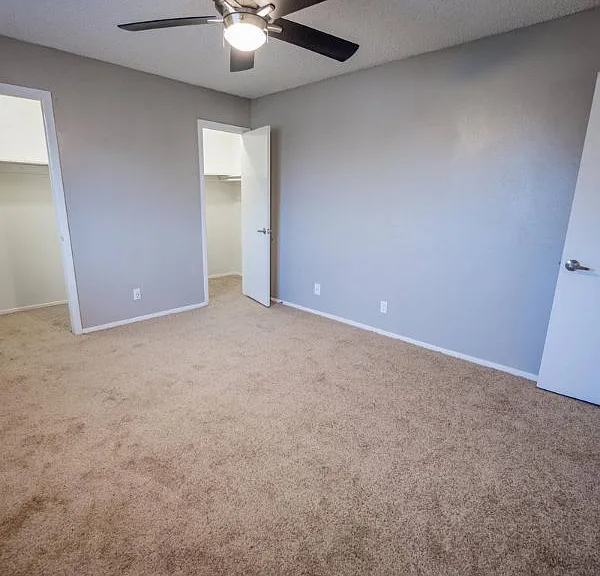 Sunrise Pointe — Photo 10