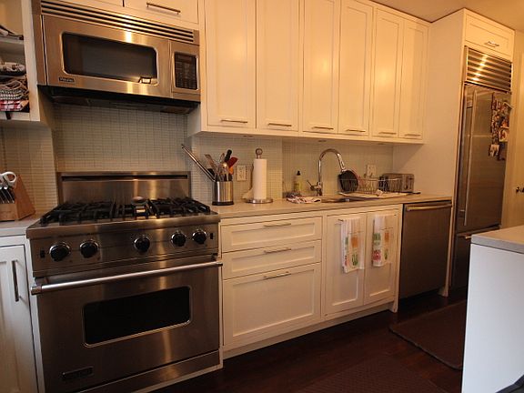 2nd image of 59 W 12th St Ph A