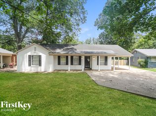 3375 Kings Arms St, Memphis, TN 38115