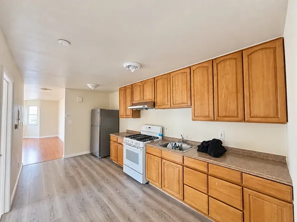 3146 Coolidge Ave, Oakland, CA 94602