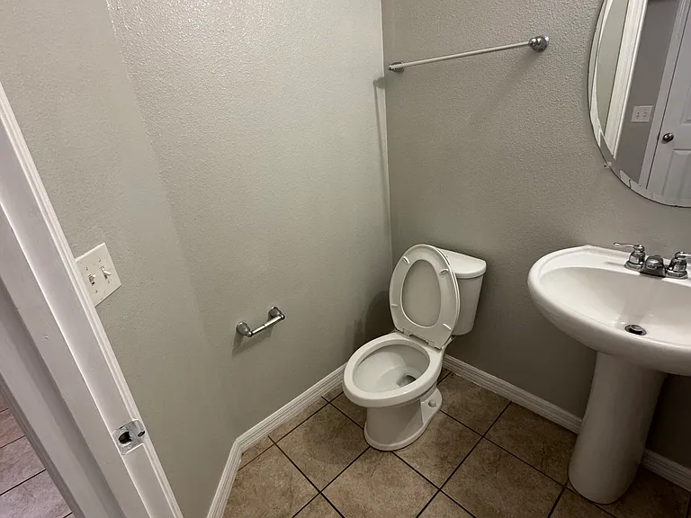 11938 Silverlake Park Dr — Photo 6