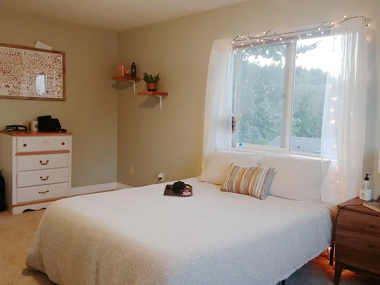3183 NE Flintlock Pl — Photo 10