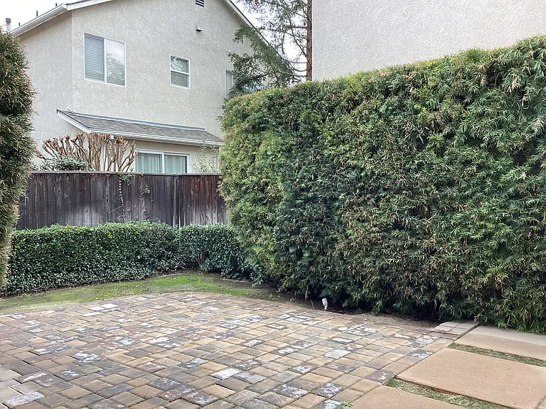 741 W Barcelona Ln — Photo 20