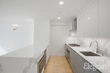 Rented by (Legacy) Elegran