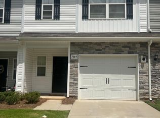 7049 Somerford Rd, Charlotte, NC 28215