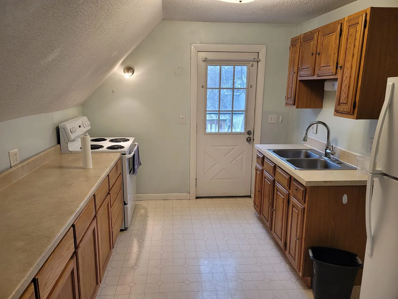 1 bed, 800 sqft, $1,550 — Photo 1