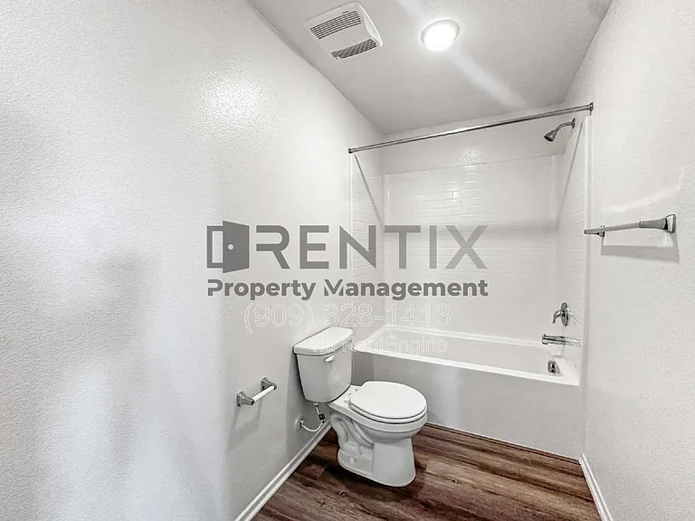 15739 Yosemite St — Photo 25