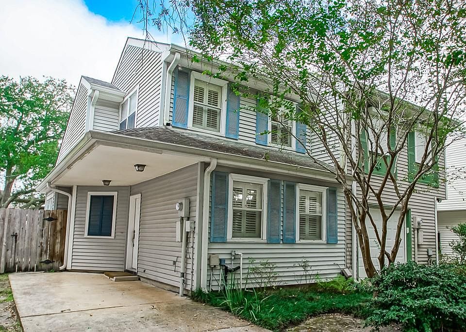 1st image of 912 Old Metairie Pl