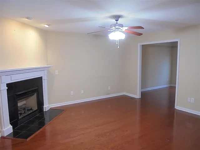 5600 Gateswalk Ln — Photo 6