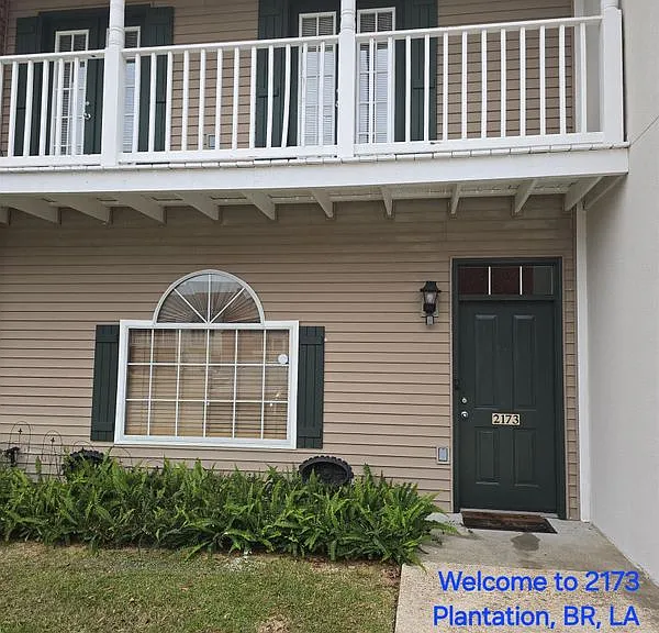 2173 Plantation Ln — Photo 1