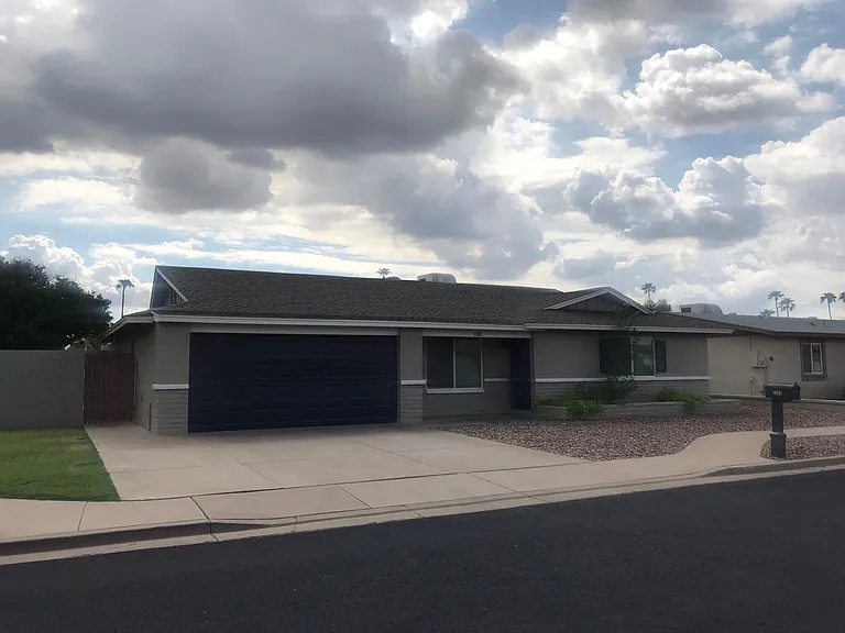 2349 W Impala Ave — Photo 15