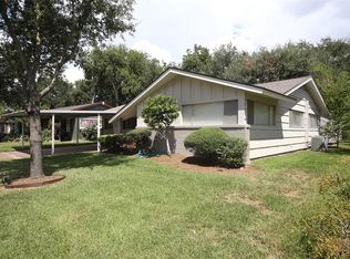 7006 Hazen St, Houston, TX 77074