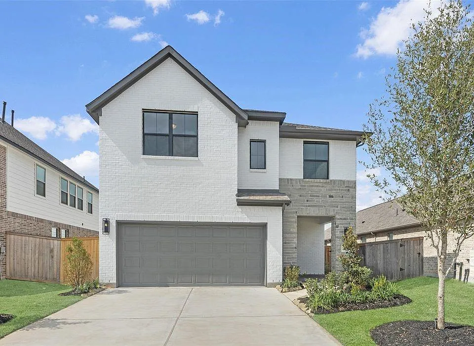 10427 Shining Dawn Way