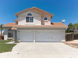 6704 Regal Oaks Rd, Highland, CA 92346