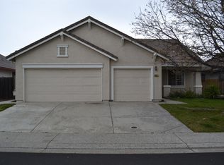 8413 Starlily Ct, Elk Grove, CA 95758