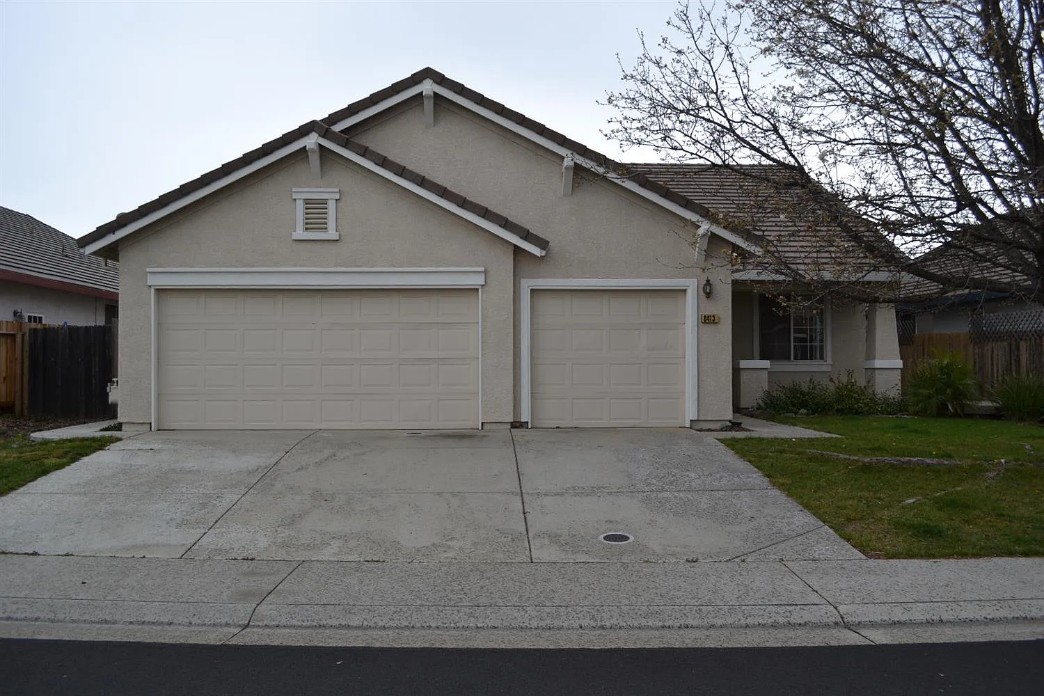 8413 Starlily Ct photo 1