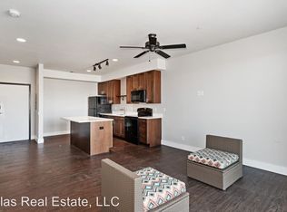 676 W Monument St APT 205, Colorado Springs, CO 80905