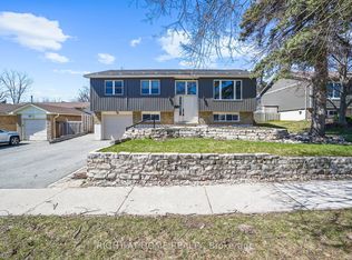60 Heather St, Barrie, ON L4N 4N1