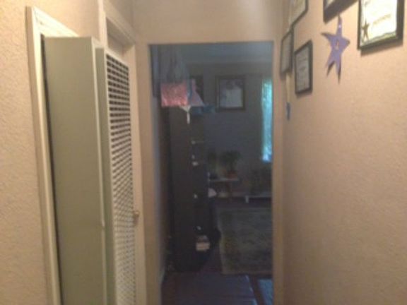 5th image of 56 Buckingham Ave