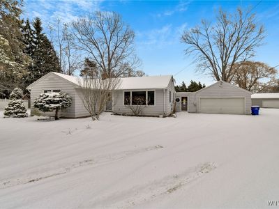 6921 Bear Ridge Rd, North Tonawanda, NY, 14120