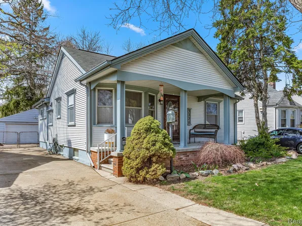 3338 Pardee Ave, Dearborn, MI 48124