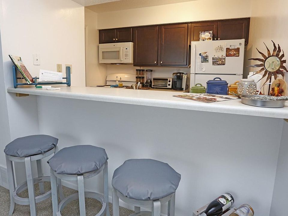 Spring Creek Townhomes Apartment Rentals Springfield, IL Zillow