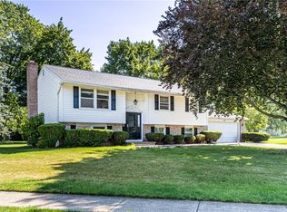 114 Saddlehorn Dr, Rochester, NY 14626