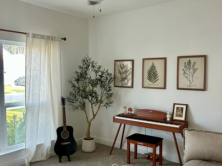 635 Melrose Way — Photo 4