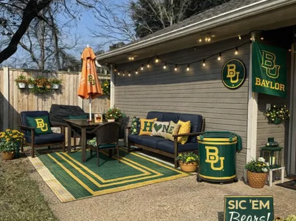 2011 S 8th St, Waco, TX 76706