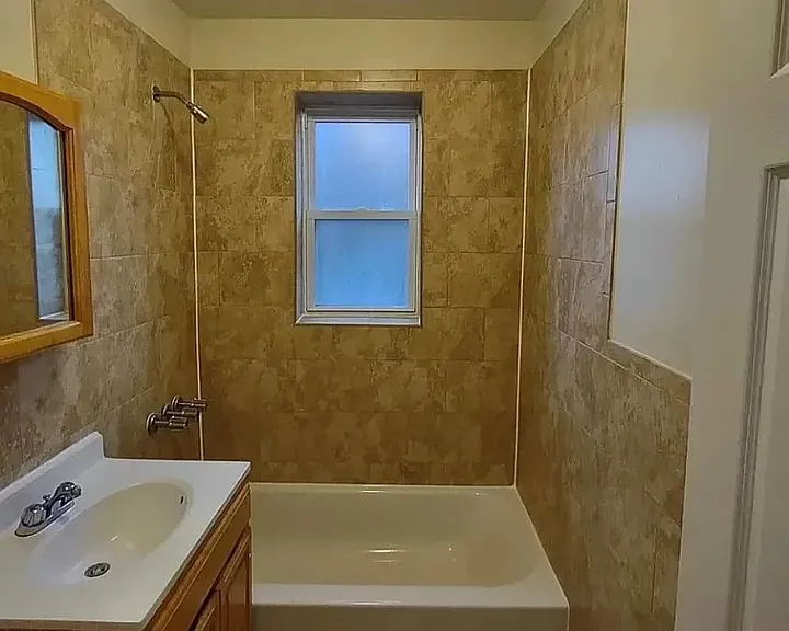 323 Sanford Ave #B4 — Photo 3
