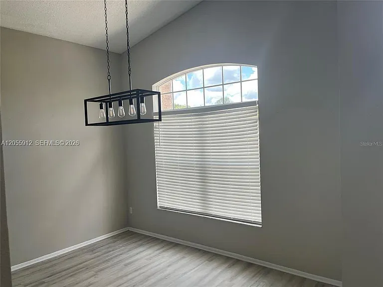 189 Emeraldview Ave — Photo 20