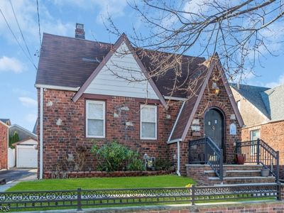 2096 Lentz Ave, Union, NJ, 07083
