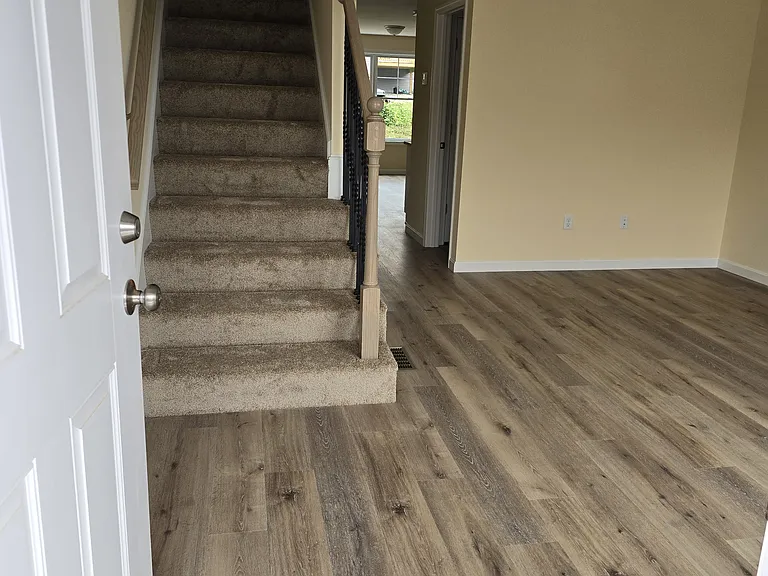 2-5 Megway Ct — Photo 17