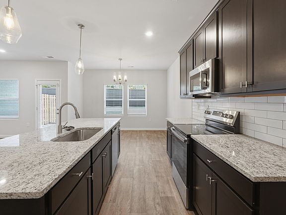 7th image of this home
