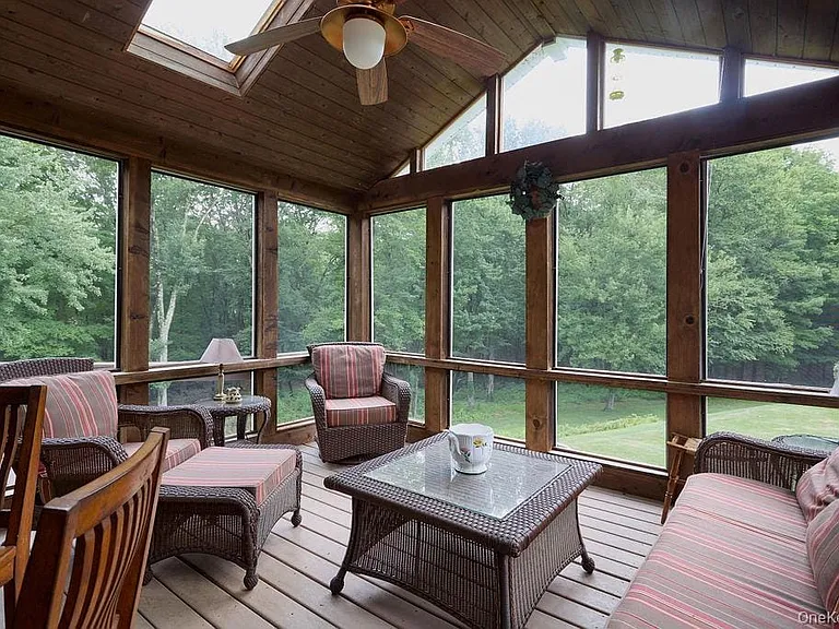 116 School House Ln — Photo 21
