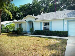 2932 Kumquat Dr, Edgewater, FL 32141