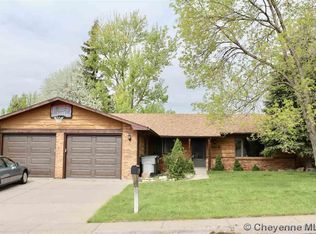 5604 Blue Blf, Cheyenne, WY 82009