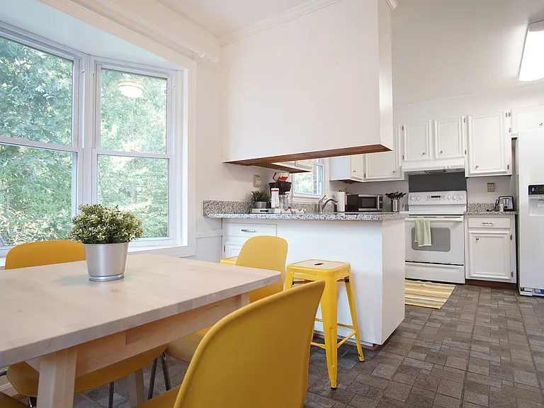 8822 Nottoway Dr — Photo 13