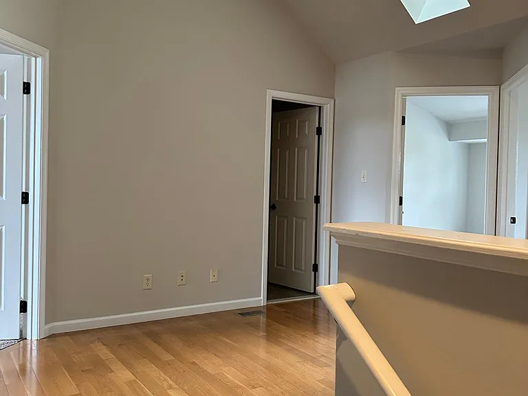 13 Delano Dr — Photo 20