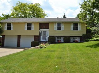 6810 Firestone Rd NE, Canton, OH 44721