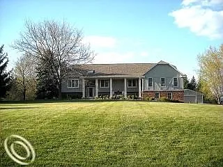 Curdy Rd photo 1
